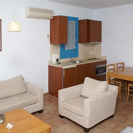 Eleni Apartament *
