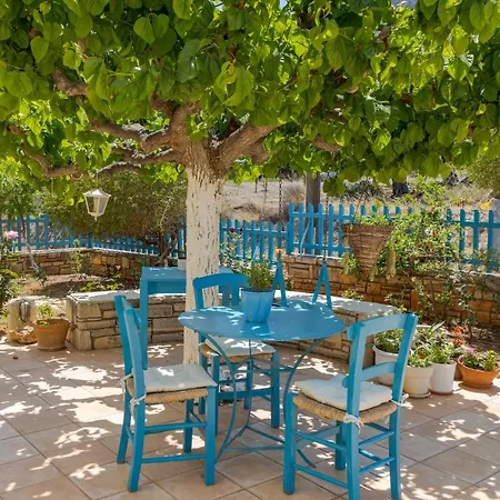 Apartament Eleni *
