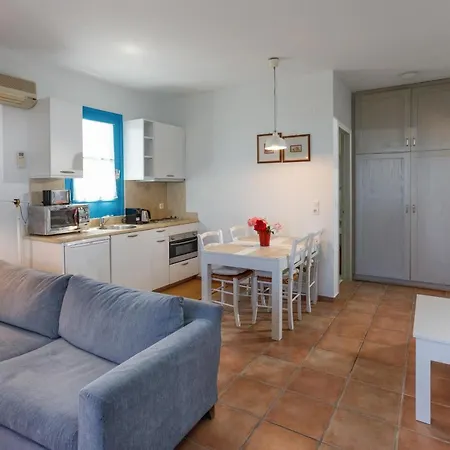 Eleni Villas Apartment *