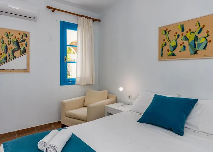 伊莱尼别墅酒店